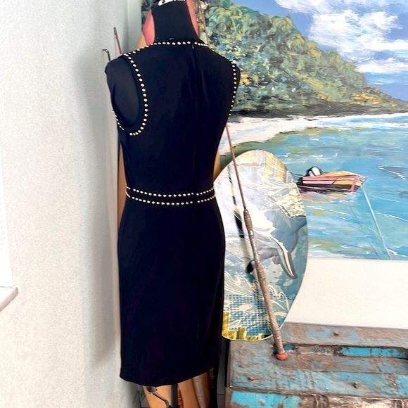 Carmen Marc Valvo, Gorgeous, Sophisticated,Black Dress w/Gold Studs 🔥,Size 4 - Picture 2 of 10